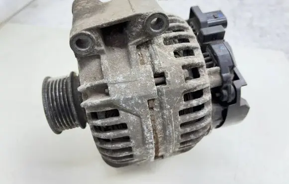 Skoda Octavia Mk2 (1Z) Generator/alternator 06B903016AB