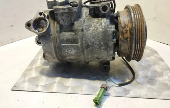 Audi A4 S4 B5 8D Air conditioning (A/C) compressor (pump) 8D0260808 8D0260805