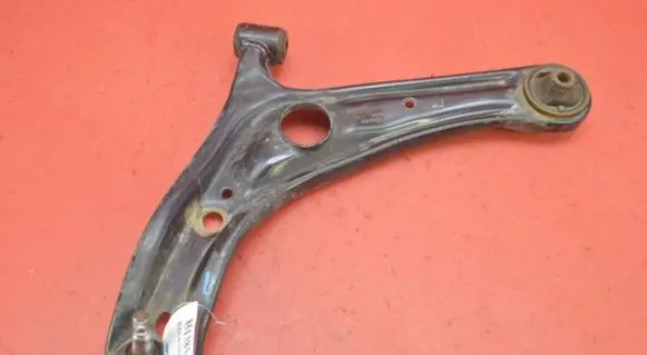 Toyota Yaris Verso Front control arm MGZ-116006
