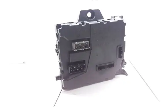 Renault Master III Comfort/convenience module 284B19799R 2411153