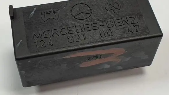 Mercedes-Benz E W124 Other relay 1248210047