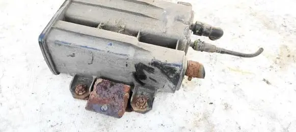 Mazda CX-7 Active carbon filter fuel vapour canister 