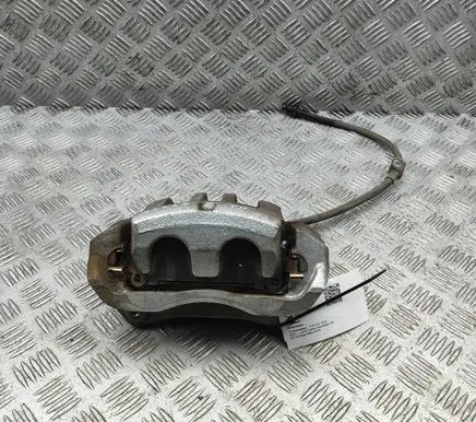 Toyota bZ4X Front brake caliper 4775042130