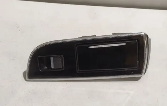 Jaguar XJ X351 Ashtray (rear) AW9314B442AF M637C