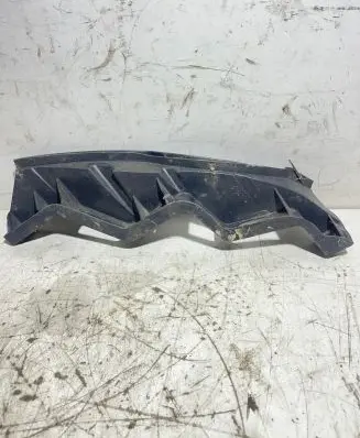 Volkswagen PASSAT B6 Front bumper mounting bracket 3C0807889