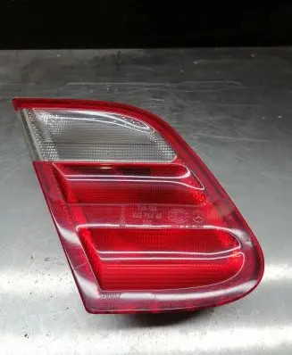 Mercedes-Benz CLK A208 C208 Rear/tail lights 2088200564