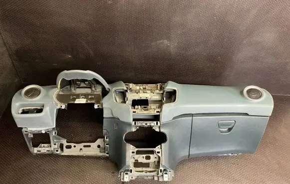 Ford Fiesta Dashboard 1004130
