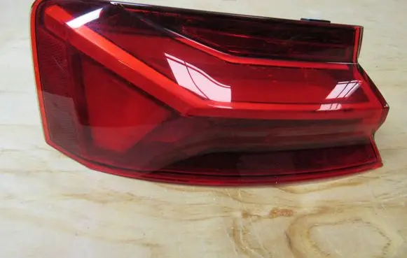 Audi A5 Rear/tail lights 8W6945091AB 660009