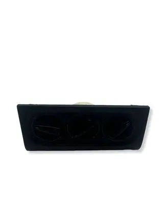 Volkswagen PASSAT B4 Climate control unit 3A0819045 7HL417