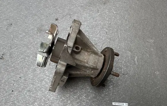 Nissan Patrol Y61 Water pump 21010VB125