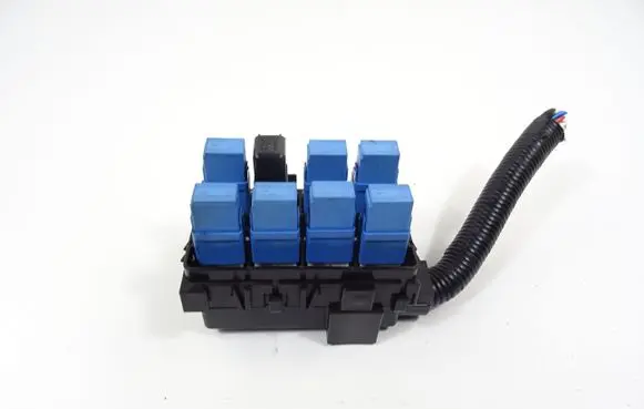 Nissan Juke I F15 Combustion relay 243821KN0A