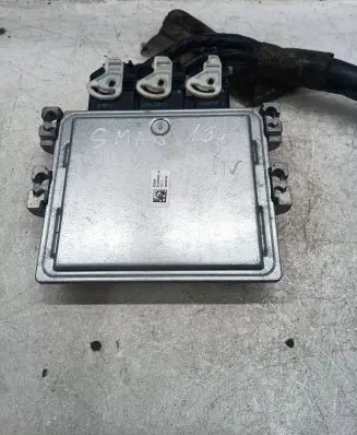 Ford S-MAX Engine control unit/module 6G9112A650ER
