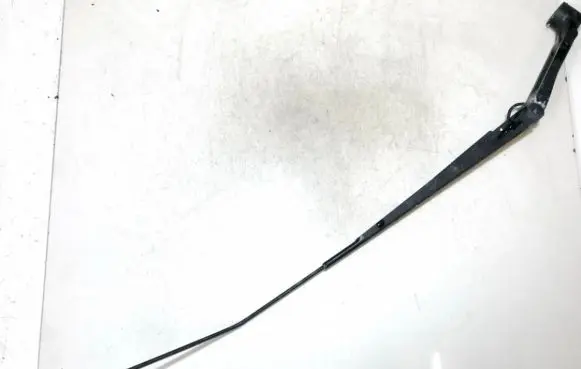 Mitsubishi Space Wagon Front wiper blade arm