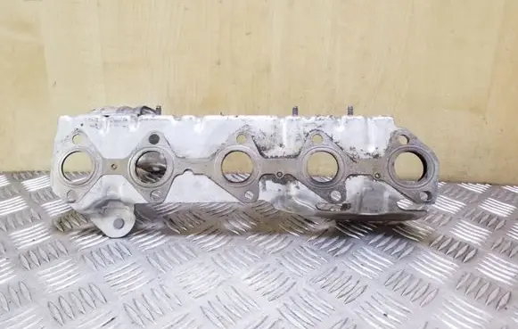 Ford Focus Exhaust heat shield 9672921080