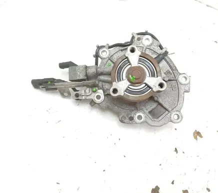 Land Rover Evoque II Water pump K4D38501AB