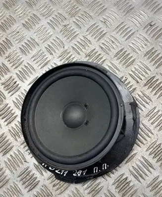 Mercedes-Benz E W211 Front door speaker A2118207202