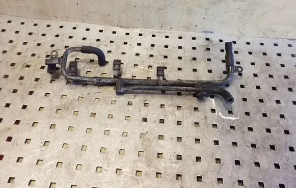 Subaru Outback Fuel line pipe
