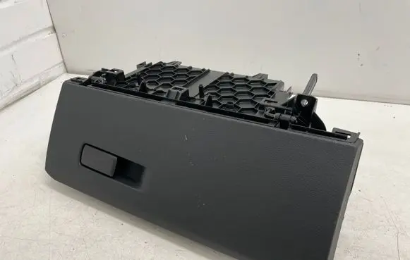 BMW X1 F48 F49 Glove box 9357671