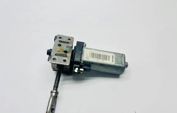 BMW 7 F01 F02 F03 F04 Seat adjustment motor D329902 974467102