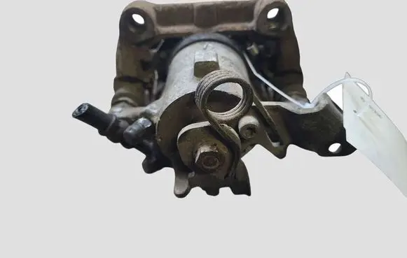 Opel Zafira B Rear brake caliper