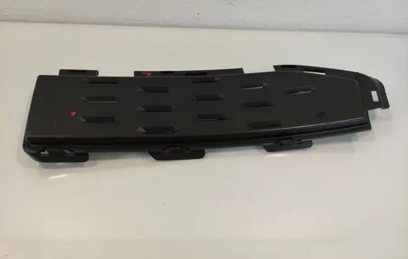 BMW 5 G30 G31 Front bumper lower grill 8064966