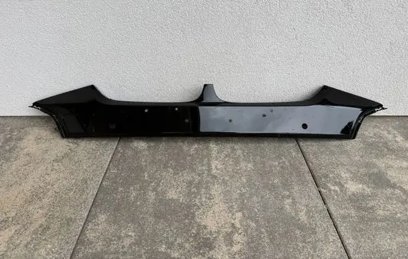 BMW X5 G05 Front bumper upper radiator grill 8085625