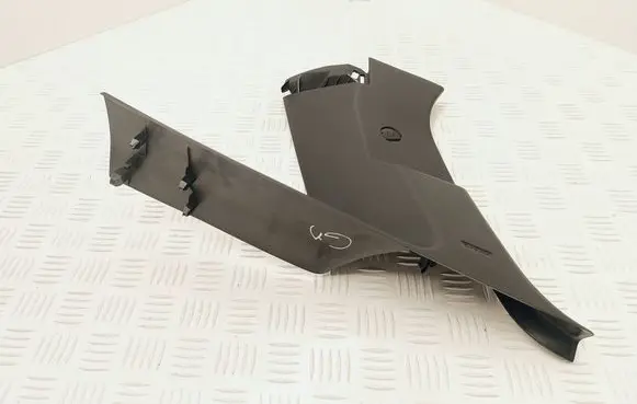 Peugeot 5008 II (D)pillar trim (top) 9811349077