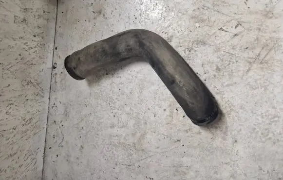 Mercedes-Benz Vito Viano W639 Intercooler hose/pipe