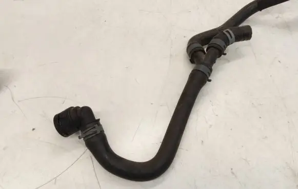 Volkswagen Golf VII Engine coolant pipe/hose 5Q0121049K