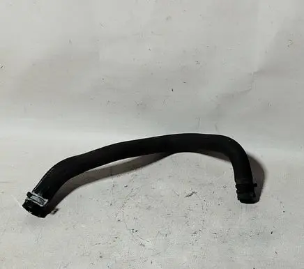 Ford Fusion Oil fill pipe 2S6H8K276AA