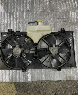 Mazda 6 Radiator cooling fan shroud L329
