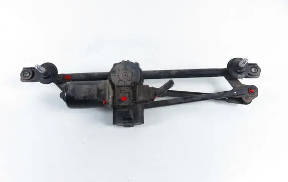 Hyundai Tucson JM Front wiper linkage 