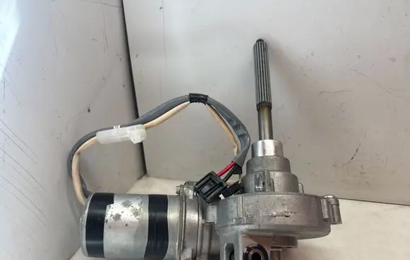 Toyota Yaris Electric power steering pump 1608001013