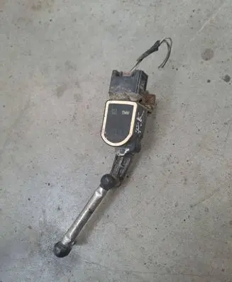 BMW X5 E70 Air suspension front height level sensor 6785206 2331 230908