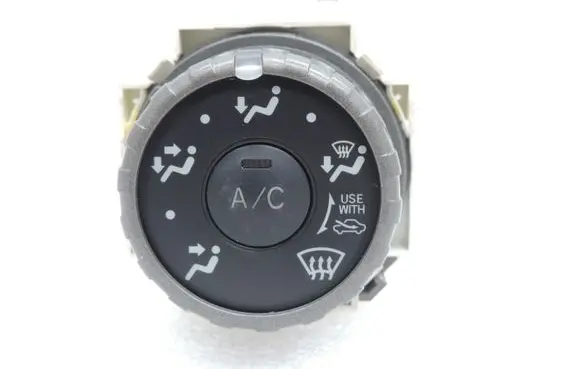 Toyota Yaris Climate control unit