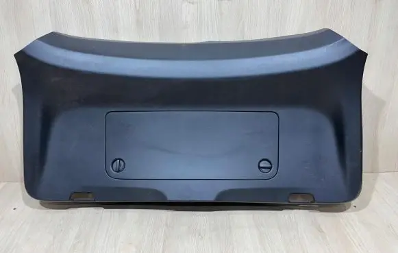 Porsche Cayenne (9Y0 9Y3) Tailgate trim 9Y3867973C
