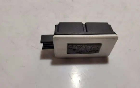 Volvo V70 Door central lock control unit/module 31252988