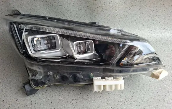 Headlight/headlamp