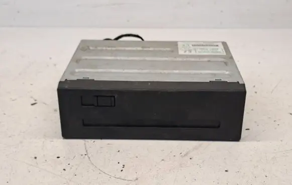 Toyota Prius (XW20) GPS navigation control unit/module 8684147051