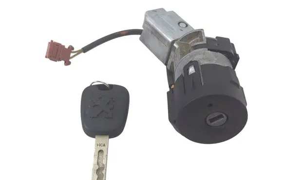 Peugeot 207 Ignition lock 9663123280
