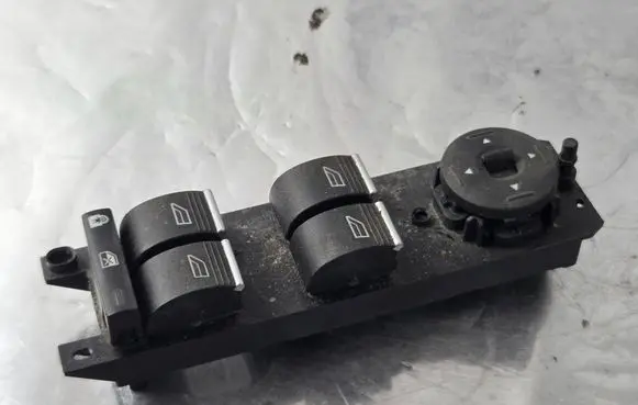 Electric window control switch