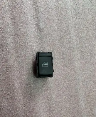 Skoda Octavia Mk1 (1U) Electric window control switch 3B0959855