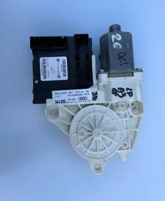 Audi A3 S3 8P Front door window regulator motor 8P0959801K S006060013D