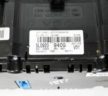 Skoda Yeti (5L) Speedometer (instrument cluster) 5L0920940G