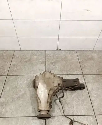 Mercedes-Benz GL X164 Front differential A1643302002