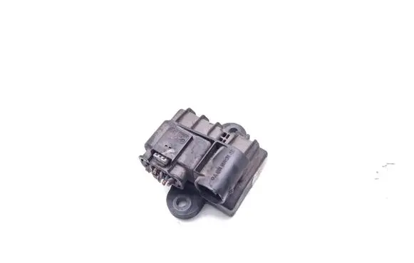 Mercedes-Benz Sprinter W906 Glow plug pre-heat relay A6519003103
