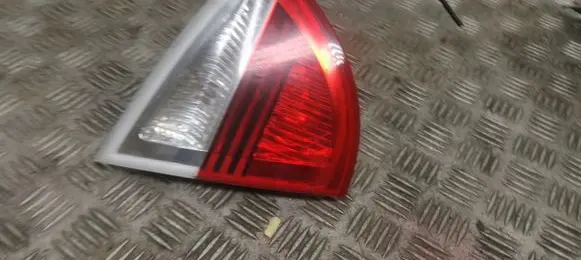 BMW 3 E90 E91 Tailgate rear/tail lights 7160063