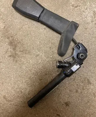 Volvo XC60 Front seatbelt buckle 18630466 524011