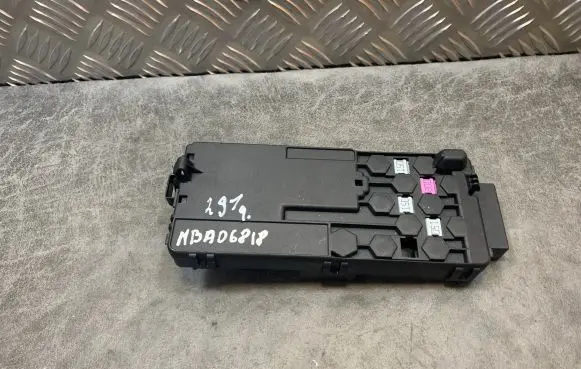 Mercedes-Benz E W211 Fuse module A2115452301