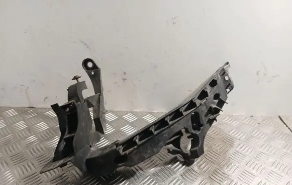 Audi A4 S4 B8 8K Headlight/headlamp mounting bracket 8K0805607L